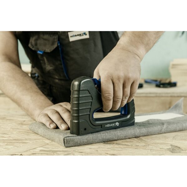 HOEGERT Staple Gun Type “J”, for 6-16 mm Staples as well as 15 mm Nad 16 mm Nails (HT2C004) - Image 3